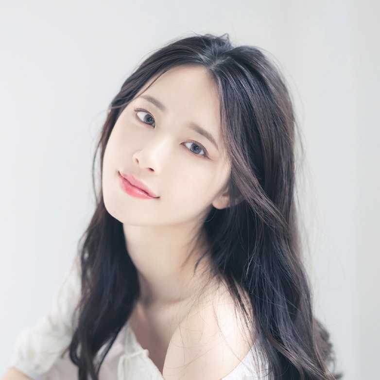 川子 芹菜