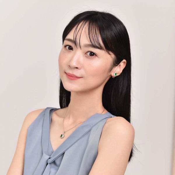 桜 なな