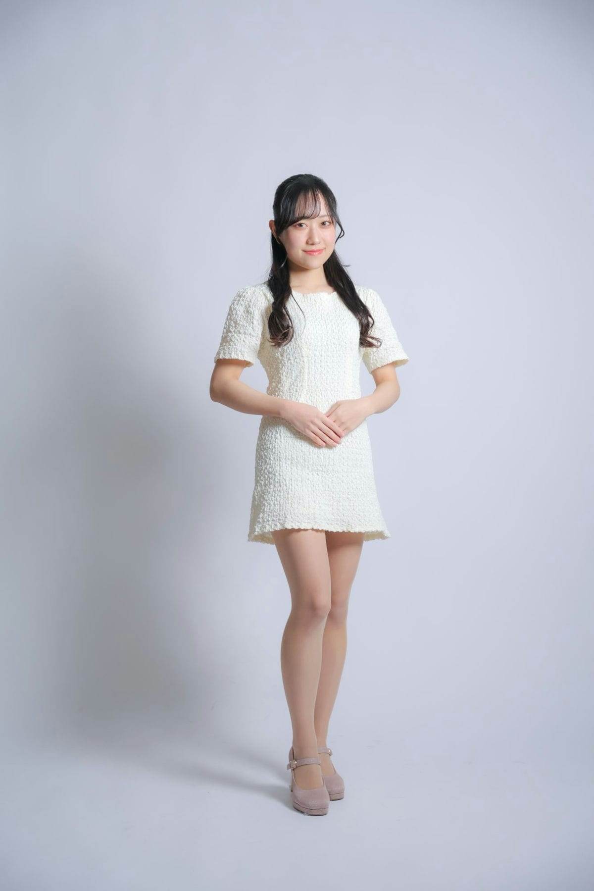 ゆりな