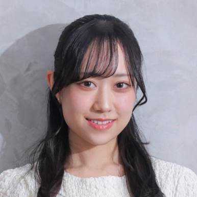 ゆりな