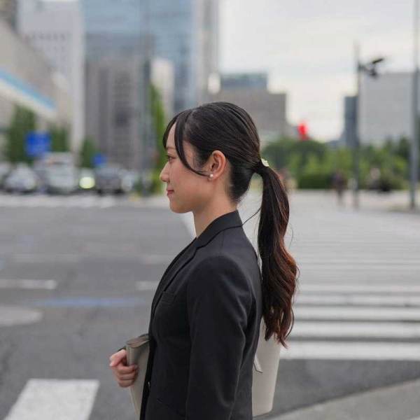 ゆりな