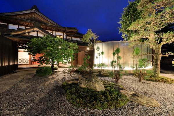 河口湖温泉寺 露天風呂の宿 夢殿 様