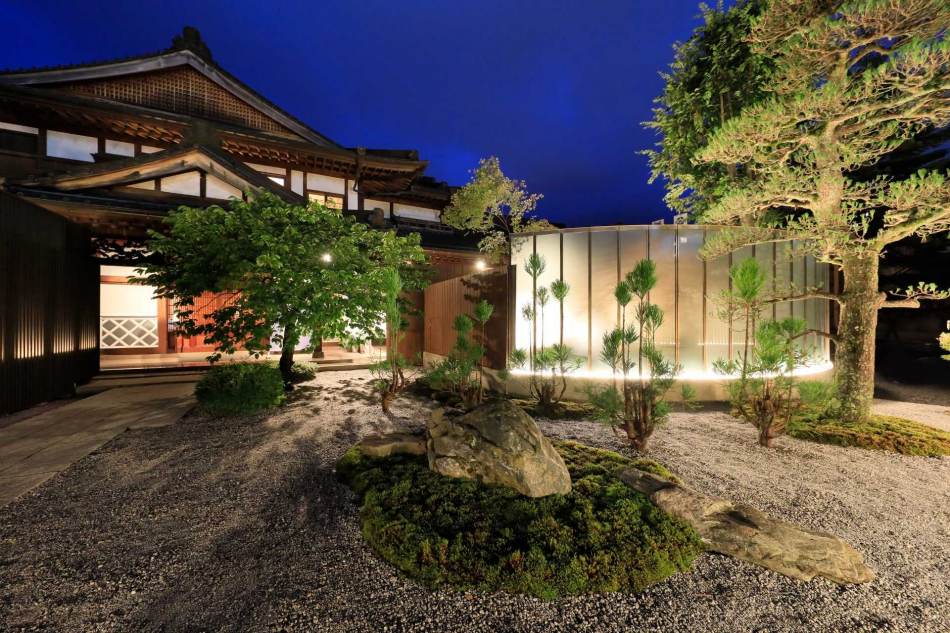 河口湖温泉寺 露天風呂の宿 夢殿 様