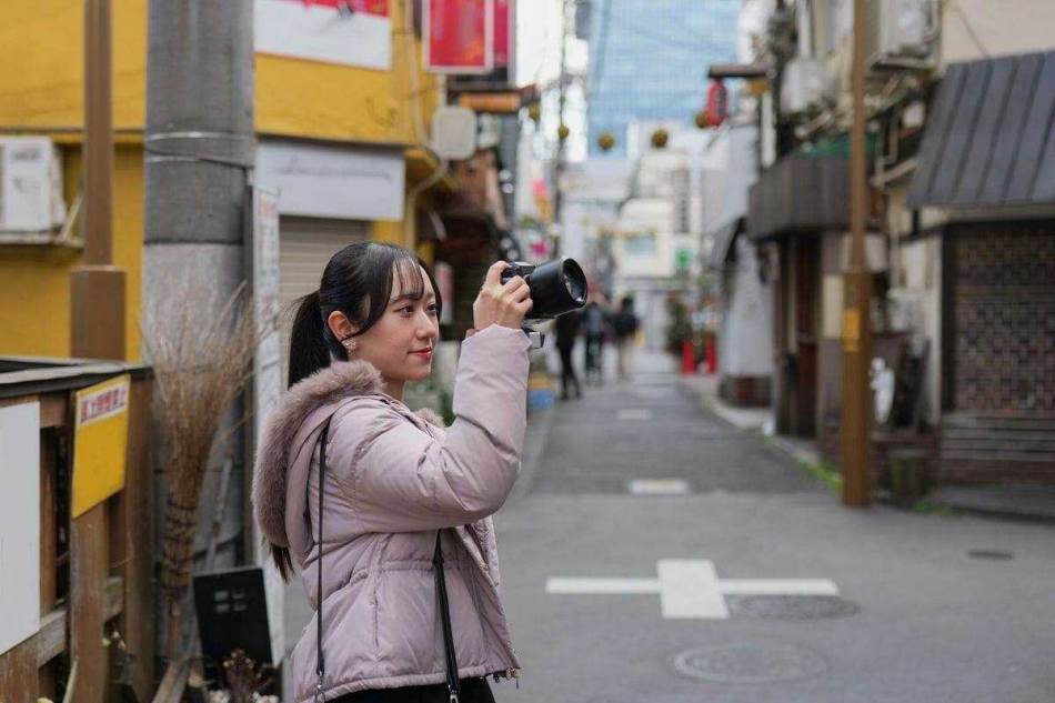 ゆりな