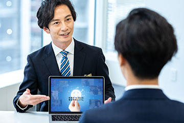 対面営業で活用：イメージ