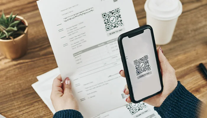 専用アプリは不要 QRコードを読み込むだけ